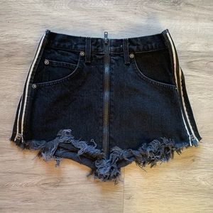LF / Carmar Skirt